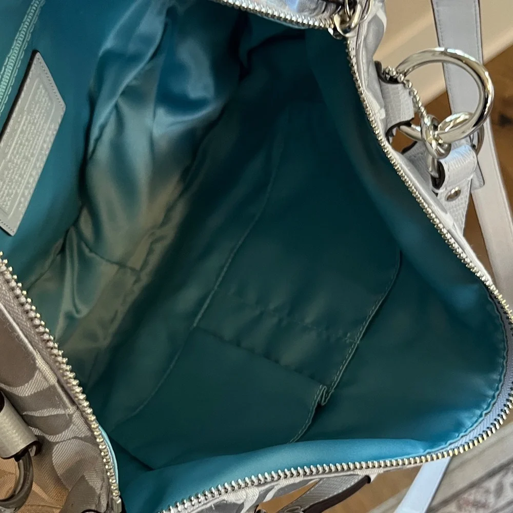NWOT Coach Silver and Gray Signature Shoulder Bag